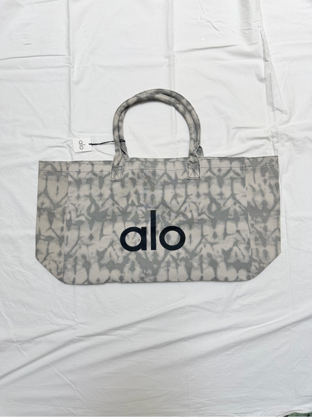 ALO Yoga Gray Tie-Dye Tote Bag